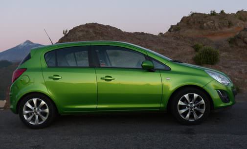 Opel, Toyota i Skoda – te samochody Polacy kupują najczęściej